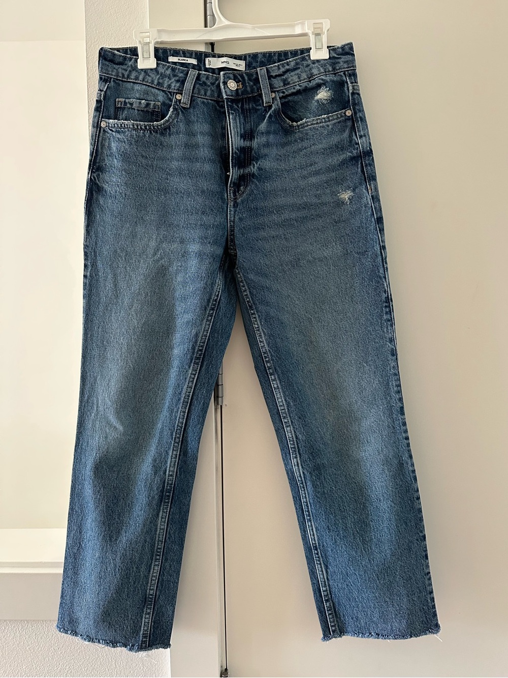 Mango women’s straight leg-size 6